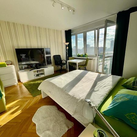 Super Apartament Green Rondo Onz Metro Nowe Wifi 300 Mb/S Aircondition Netflix Spotify Varsovia Exterior foto